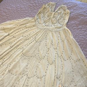 VINTAGE 1920-30 cream heavily sequined (REALLY sequins) ball gown.